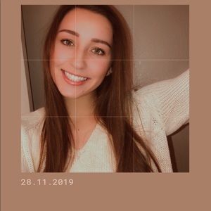 Meet your Posher, Hannah